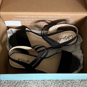 Life Stride Black Strappy Sandals